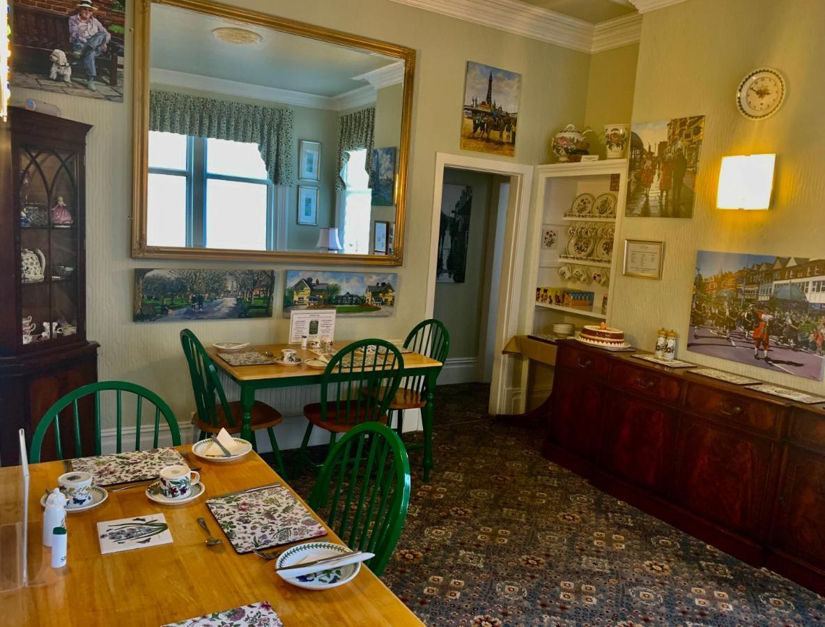 The Gaydon Bed & Breakfast Lytham St Annes Dış mekan fotoğraf